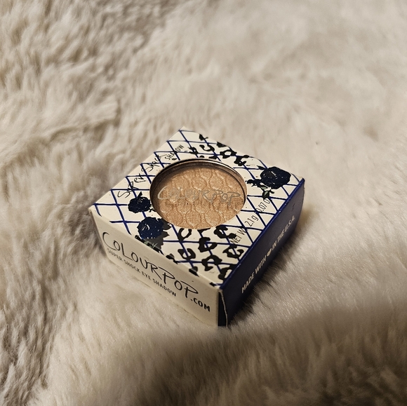 Colourpop Other - ColourPop Eyeshadow in Peekaboo